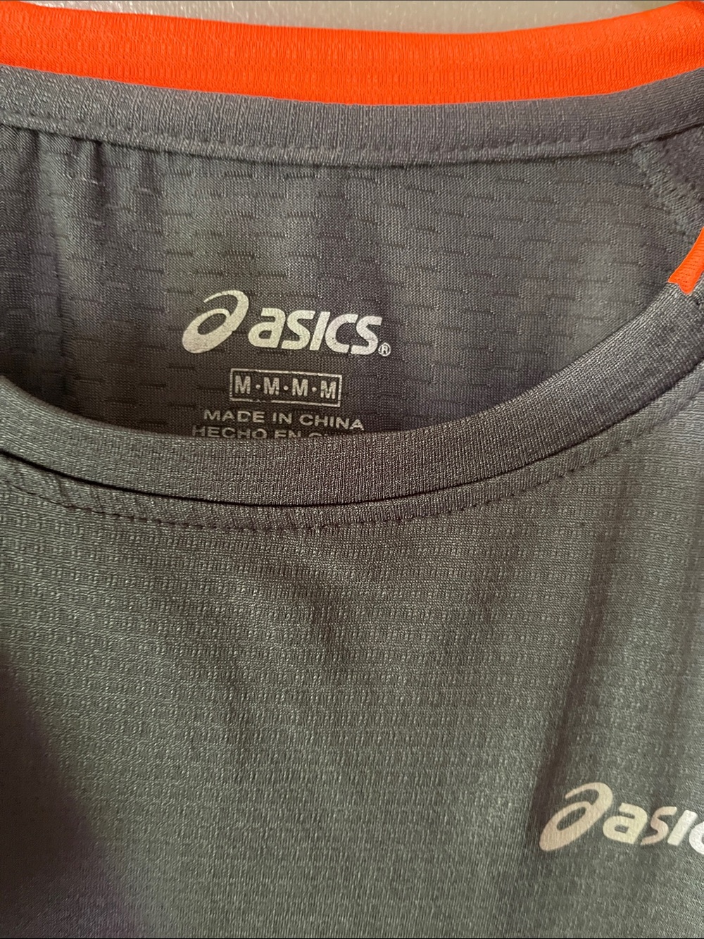 ASICS Men’s Gray Swim Rash Guard with Orange Trim - Picture 2 of 2